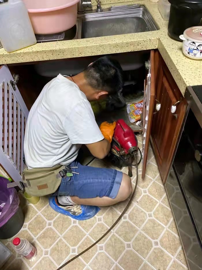 胡市镇通下水道